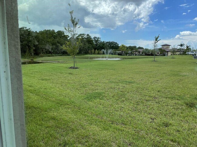 Building Photo - 16902 Harvest Moon Way