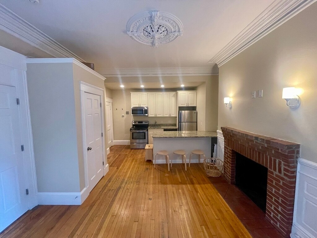 Foto principal - 591 Beacon St