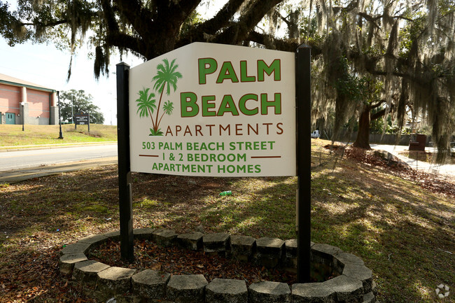 Palm Beach - Palm Beach Apartments