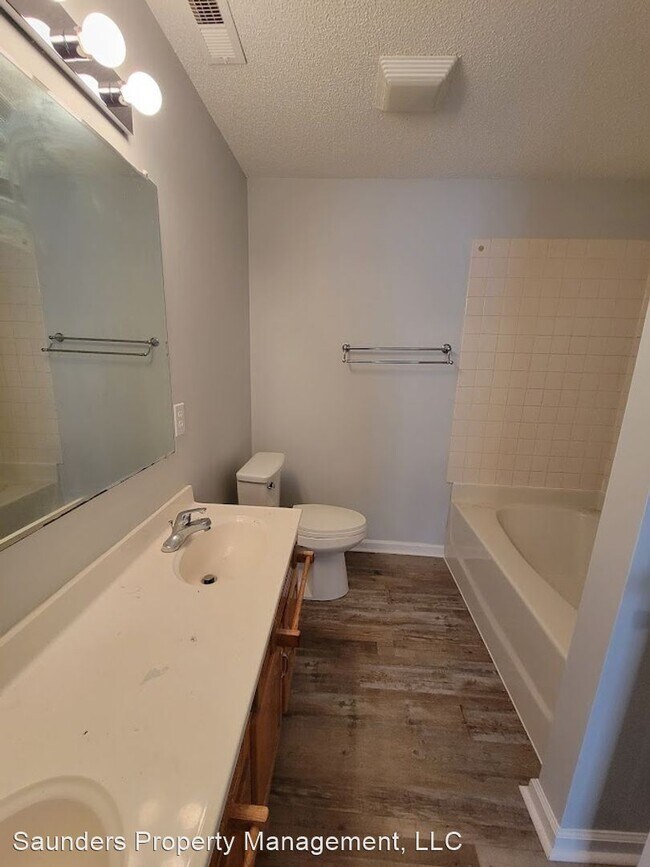 Building Photo - 3 br, 2 bath House - 4230 Church Hill Rd