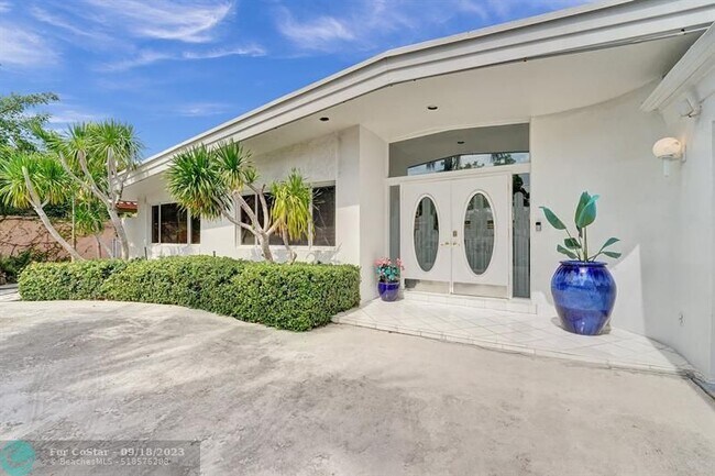 Building Photo - 1817 Harbourview Dr