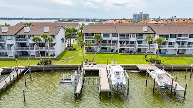 Building Photo - 160 Marina Del Rey Ct