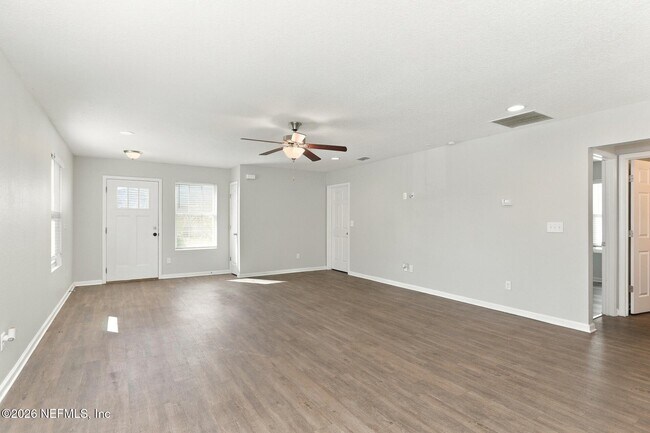 Building Photo - 7352 Townsend Village Ln