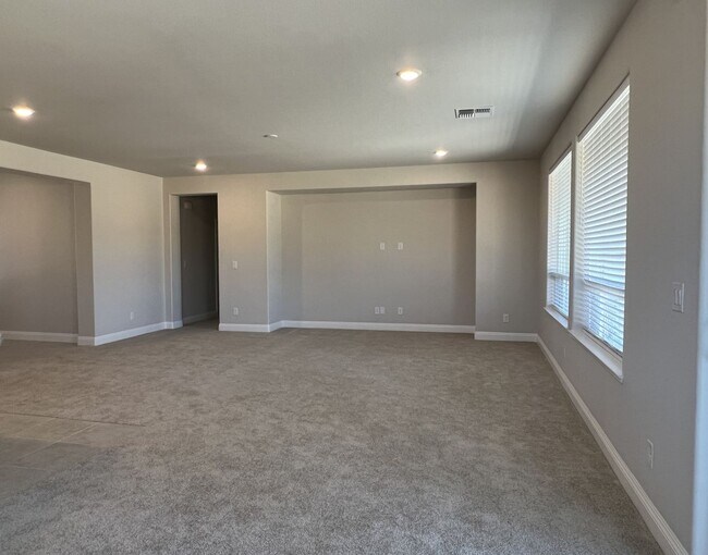 Building Photo - 2117 Arc Dome Ct