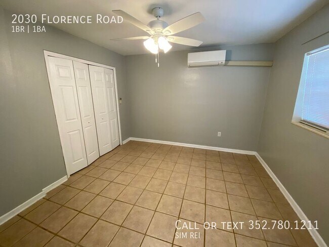 Building Photo - Mount Dora 1 Bedroom 1 Bathroom Duplex