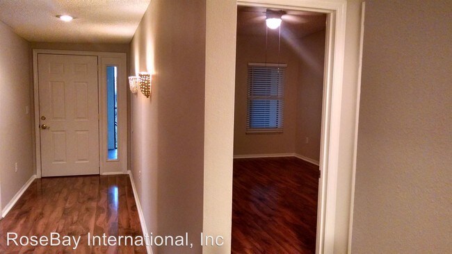 Foto del edificio - 4104 128th St W