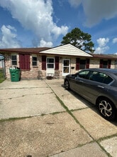 Building Photo - 648 Bannerwood Dr