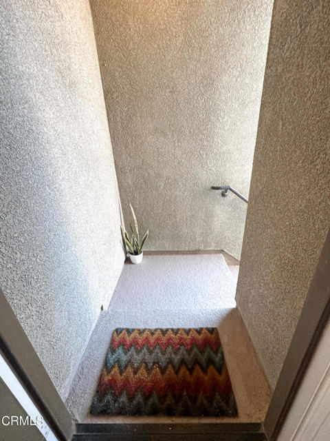 Building Photo - 726 Owens River Dr
