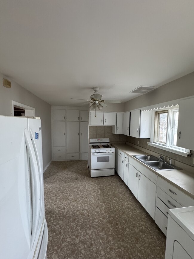 Foto del edificio - 732 NE Sumner St