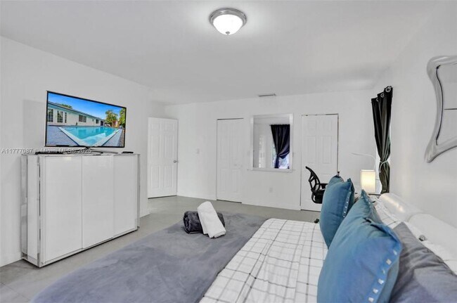 Foto del edificio - 5 bedroom in North Miami Beach FL 33179
