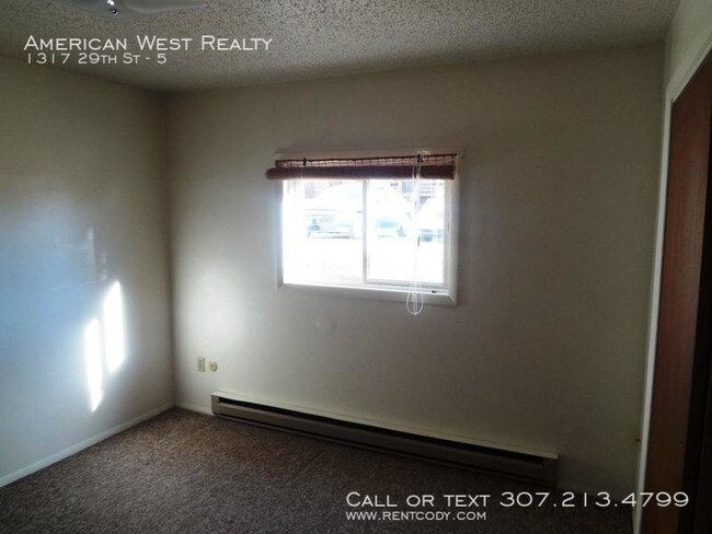 Building Photo - 2 bedroom in Cody WY 82414