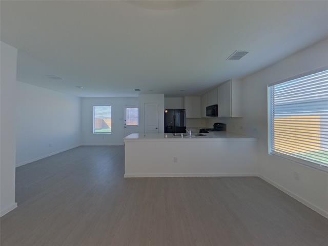 Foto del edificio - 3028 Yellow Pne Ave