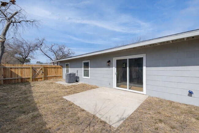 Foto del edificio - 306 Westmoreland Dr