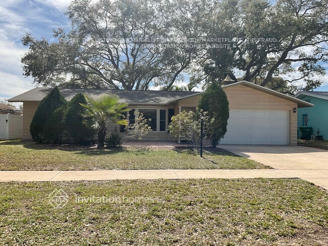 Building Photo - 1685 Fortune Dr