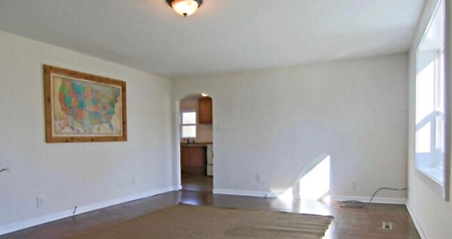 Building Photo - 2317 Adair Ave