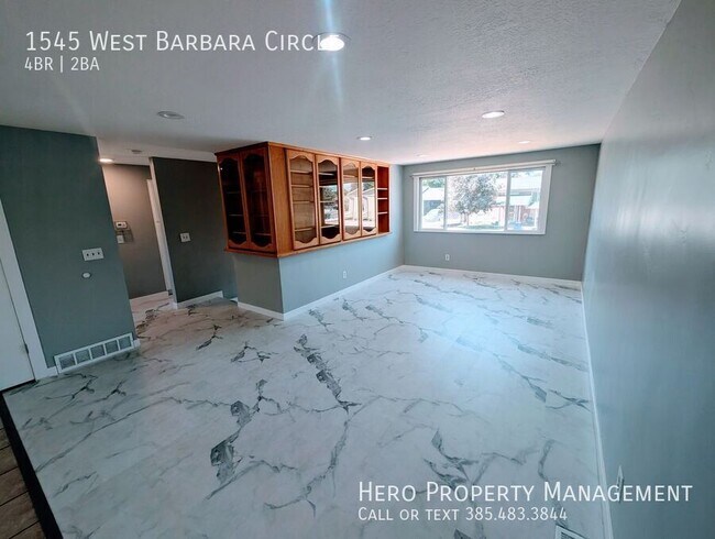 Building Photo - 1545 Barbara Cir