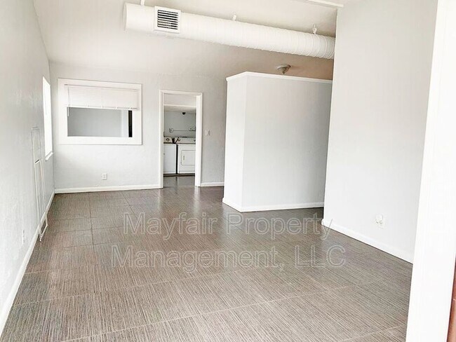 Foto del edificio - 1506 NW 15th Terrace