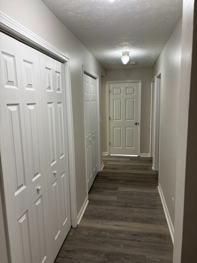 Foto del edificio - Room in Single Family Home on Brookside Dr SE