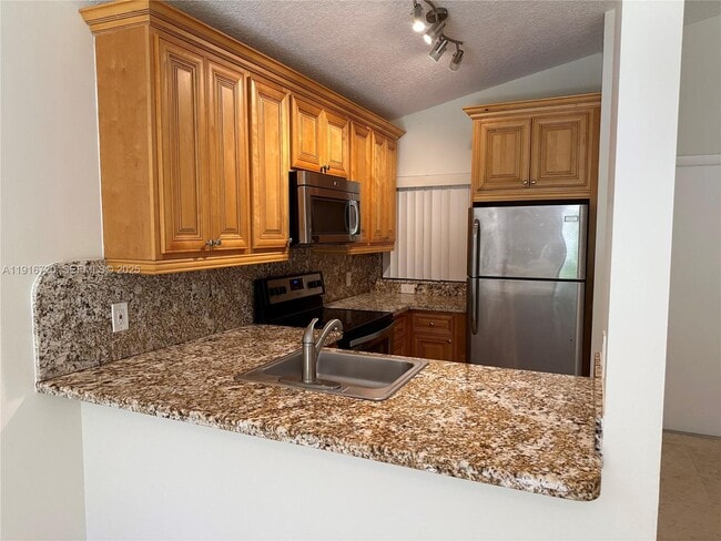 Building Photo - 1300 Wiley St