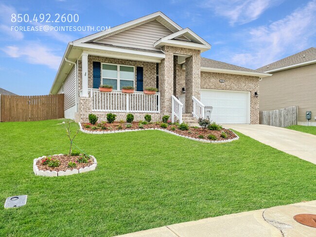 Building Photo - 5590 Guinevere Ln