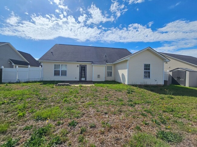 Building Photo - Neighborhood In Hoke County With Amenities