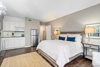 Building Photo - 11863 Wimbledon Cir