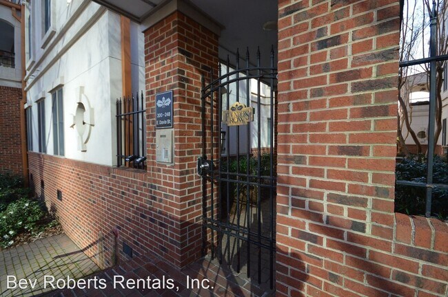 2 br, 2 bath House - 236 East Davie Street photo'