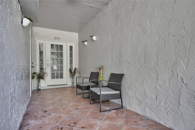 Foto del edificio - 8302 SW 103rd Ave