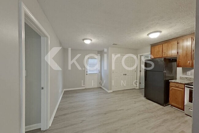 Foto del edificio - 225 Big Oak Cir