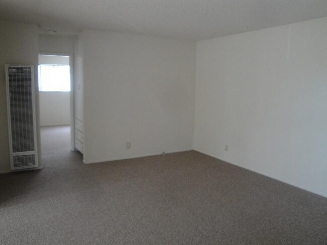 Building Photo - Santa Clara 2 Bedroom Apartment