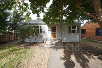 Building Photo - 4477 S Acoma St