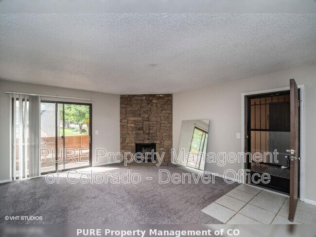 Foto del edificio - 3275 S Ammons St