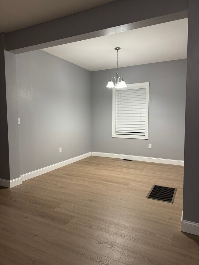 Comedor - 17 Williams St