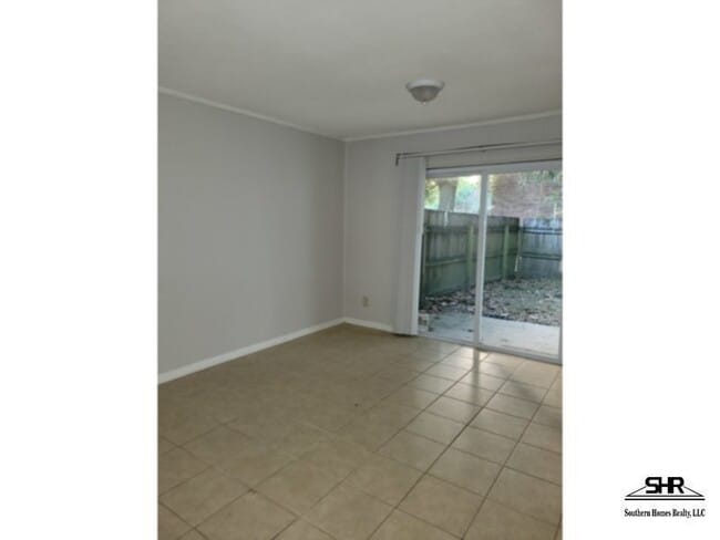 Building Photo - 8487 Old Spanish Trail Rd