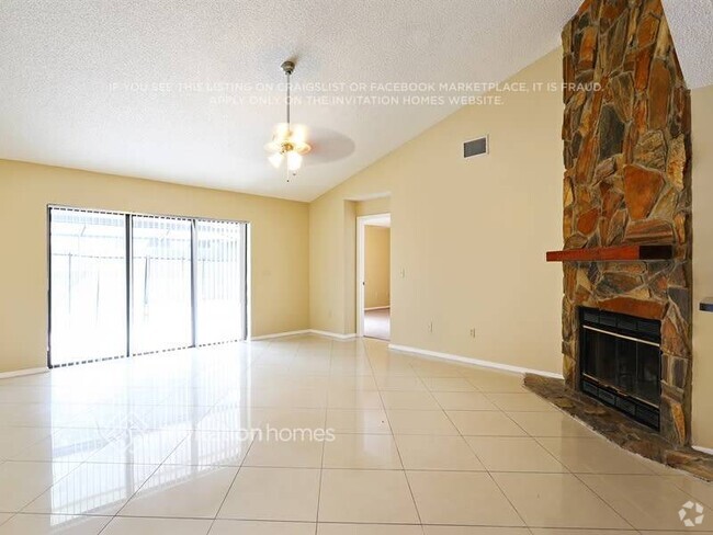 Building Photo - 901 Sandywood Dr