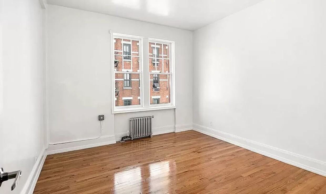 90 Bank Street - Room for Rent in New York, NY | Apartments.com