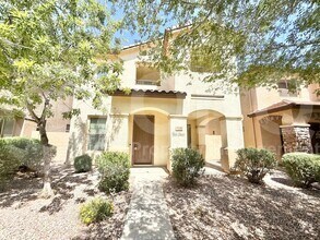 Building Photo - 9218 W Meadow Dr
