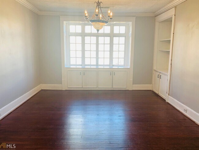 Foto del edificio - 754 Juniper St NE
