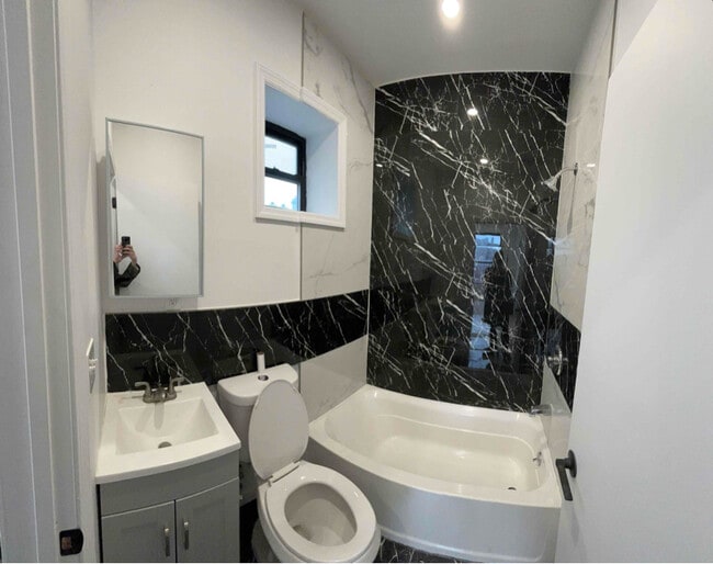 Photo - 2616 Avenue D Apartment