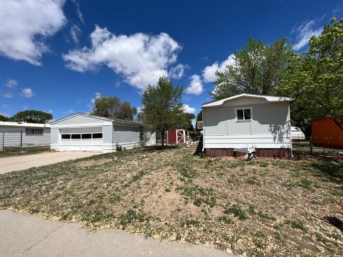 Primary Photo - Log Lane Village 2 bedroom & 1 bathroom - ...