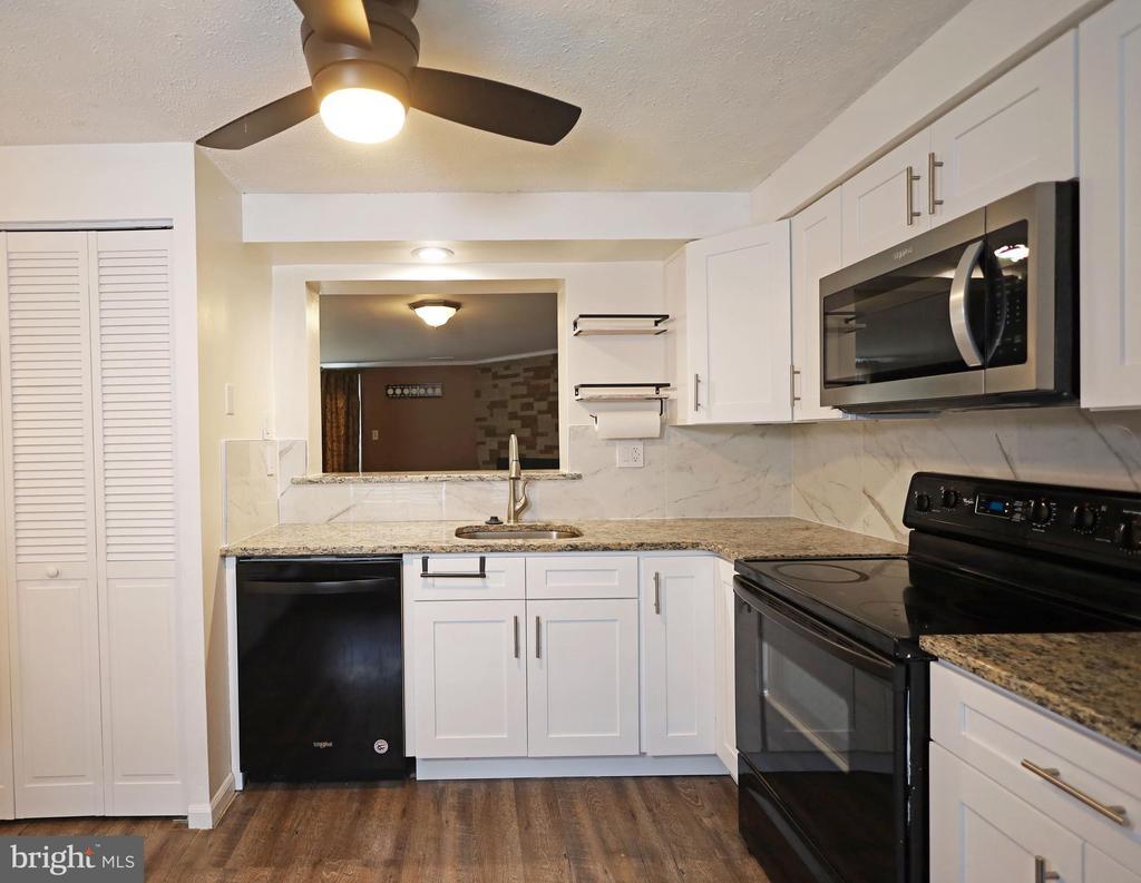 Primary Photo - 179 Villa Knoll Ct