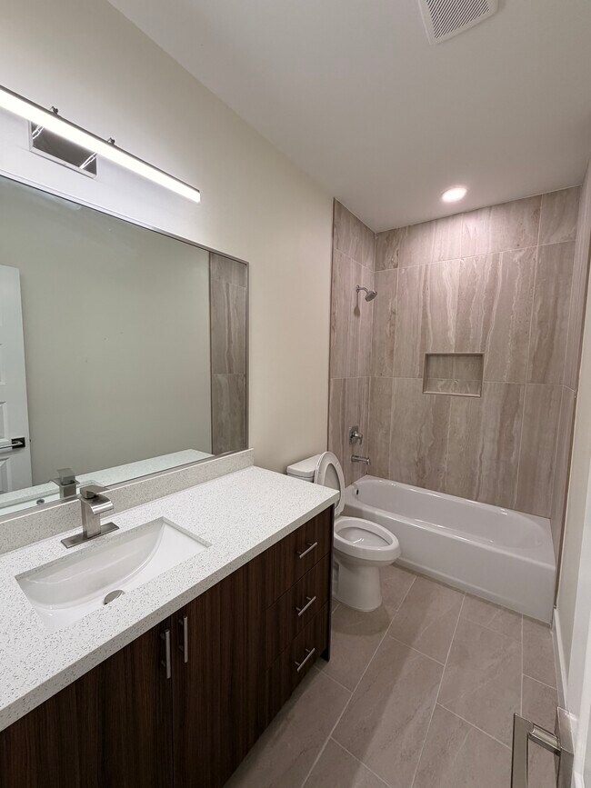 Foto del edificio - 609 N Alexandrite Ave