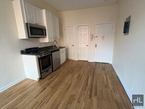 Building Photo - WEST 72 STREET