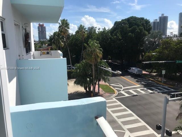 Foto del edificio - 801 Meridian Ave