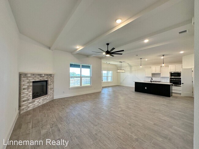 Foto del edificio - 4 br, 2 bath House - 8508 Kasen Avenue