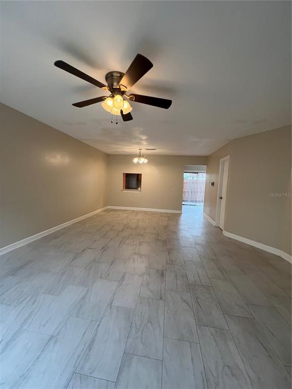 Foto del edificio - 6231 Yorktown Dr