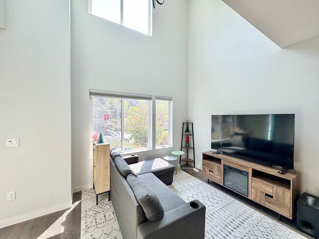 Foto del edificio - New Modern Townhome in North Seattle – Rar...