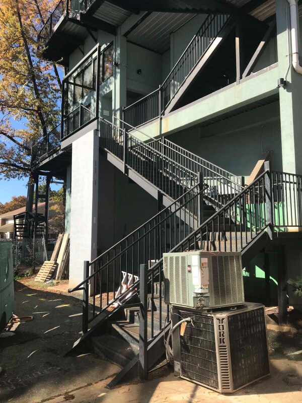 Foto del edificio - 333 2nd St SE