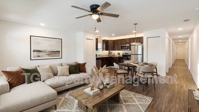 Foto del edificio - 1756 Lane Ave S