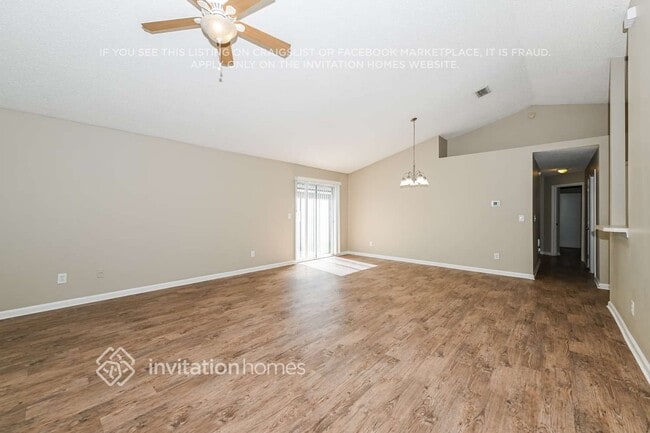 Building Photo - 11484 Mandarin Glen Cir E